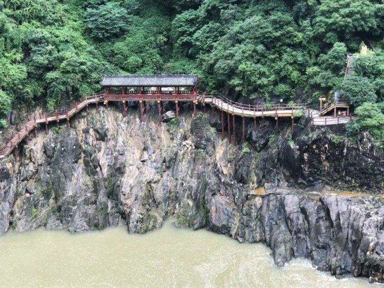 1999年，大权在握的俄罗斯总统叶利钦，为何要把权力交给普京？游戏画面
