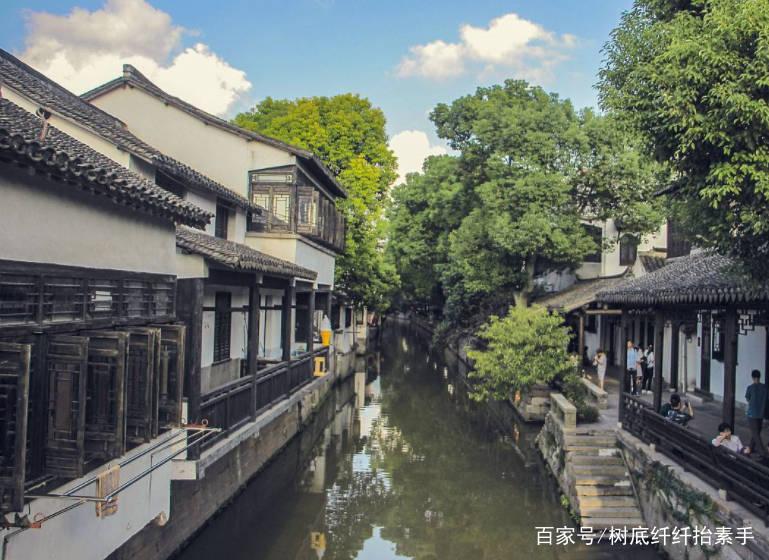 奇妙恐龙世界